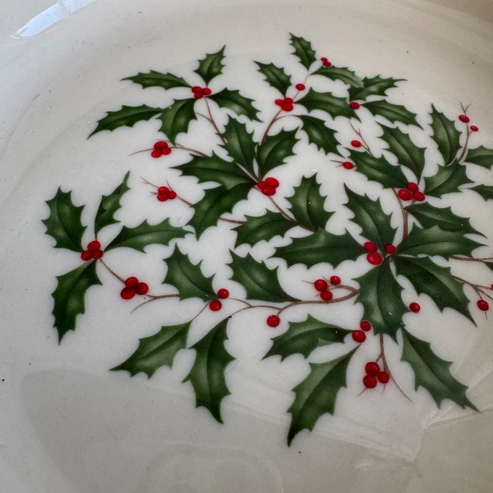 VTG Lenox Shallow Soup Bowl Ivory Holly Leaves Gold Trim Christmas Holiday